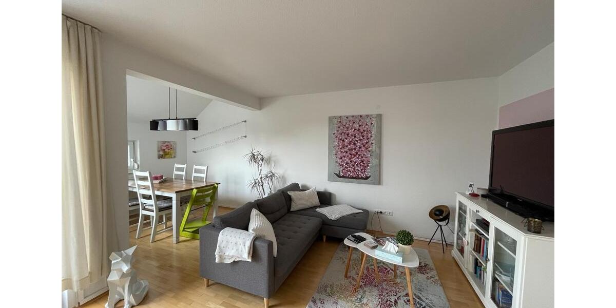 Etagenwohnung Braunschweig Heidberg-Melverode - 4 Zimmer, 98 m&sup2;, 2.100&euro; | Angebot:24609451