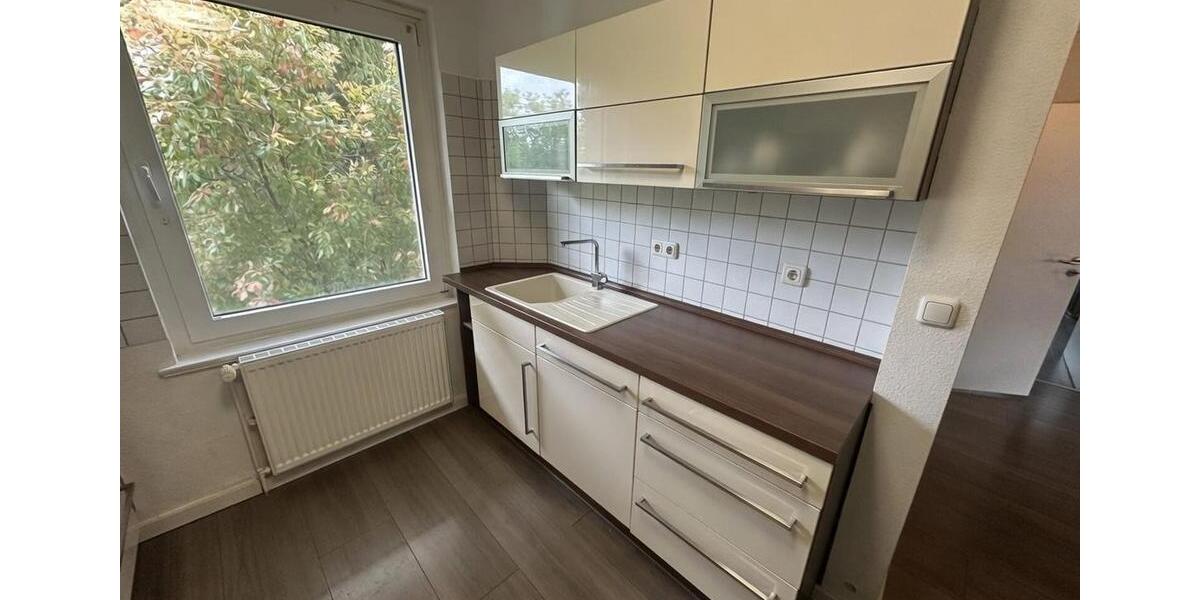 Erdgeschoßwohnung Hildesheim Himmelsthür - 4 Zimmer, 85 m&sup2;, 920&euro; | Angebot:26561485