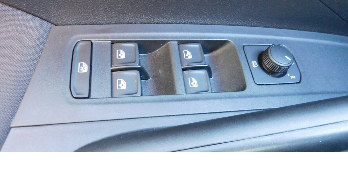 Skoda Fabia 1.0 Ambion TSI BMT 4TRG Klima Navi 14.100 km 16.990 € Vordorf 38533