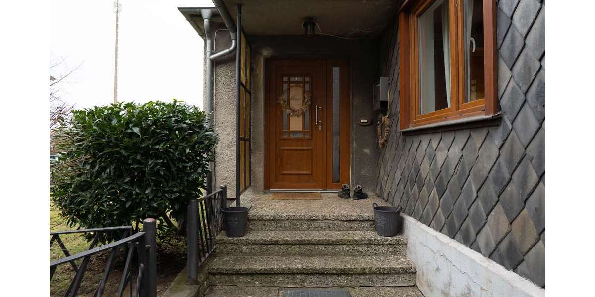 Einfamilienhaus Lengede - 7 Zimmer, 287 m&sup2;, 459.000&euro; | Angebot:26329674