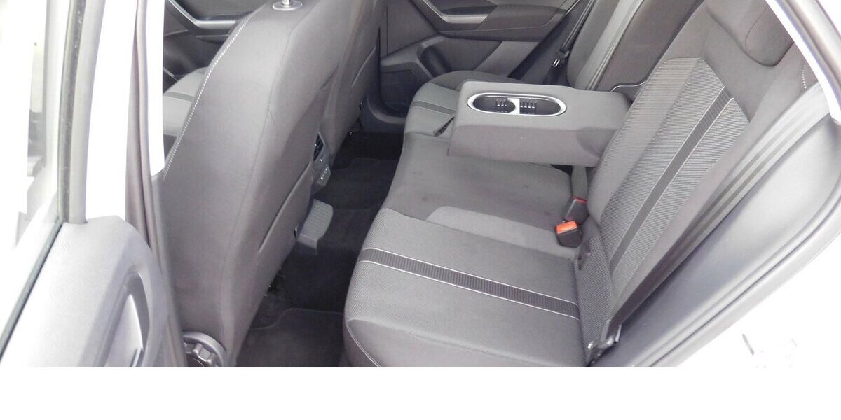 VW T-Roc 1.5 Life TSI BMT DSG Navi Klima Alu 35.700 km 23.990 &euro; Vordorf 38533