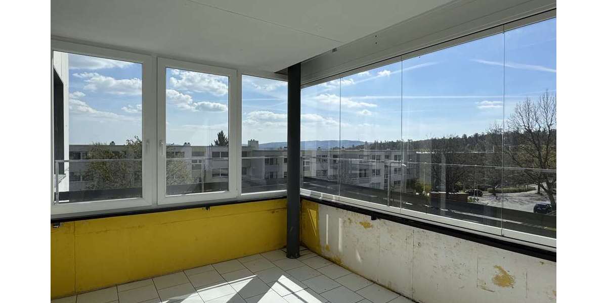 3-Zimmer ETW mit Loggia und Garage - Etagenwohnung Hildesheim Neuhof | Angebot:25920268