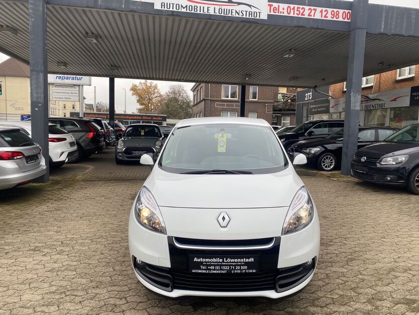 Renault Scenic 30.000 km 8.800 € Braunschweig 38114