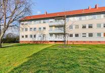Charmante 1-Zimmer-Wohnung im Erdgeschoss mit Keller und Stellplatz - Erbpacht vorhanden