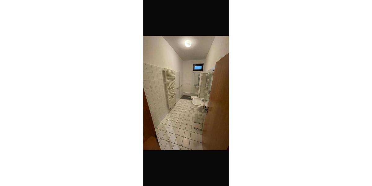 Etagenwohnung Hildesheim Bockfeld - 3 Zimmer, 100 m&sup2;, 602&euro; | Angebot:26239078