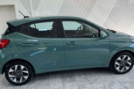 Hyundai i10 22.659 km 14.650 &euro; Liebenburg 38704