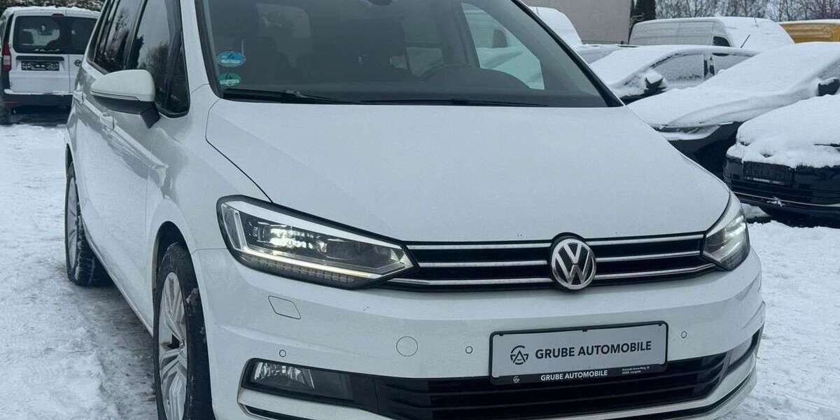 VW Touran 210.406 km 11.990 &euro; Lengede 38268