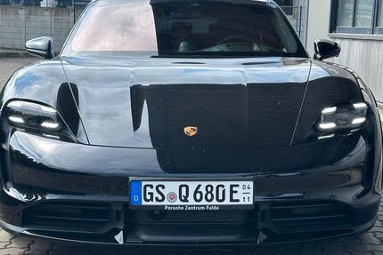 Porsche Taycan 39.550 km 88.890 € Goslar 38644