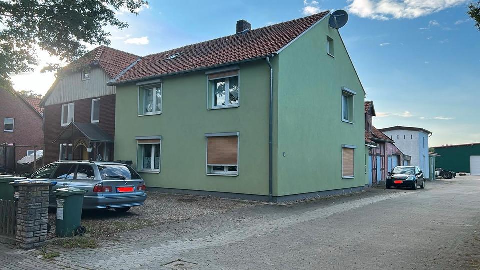 Mehrfamilienhaus, Wohnhaus Edemissen - 12 Zimmer, 254 m&sup2;, 420.000&euro; | Angebot:26827521