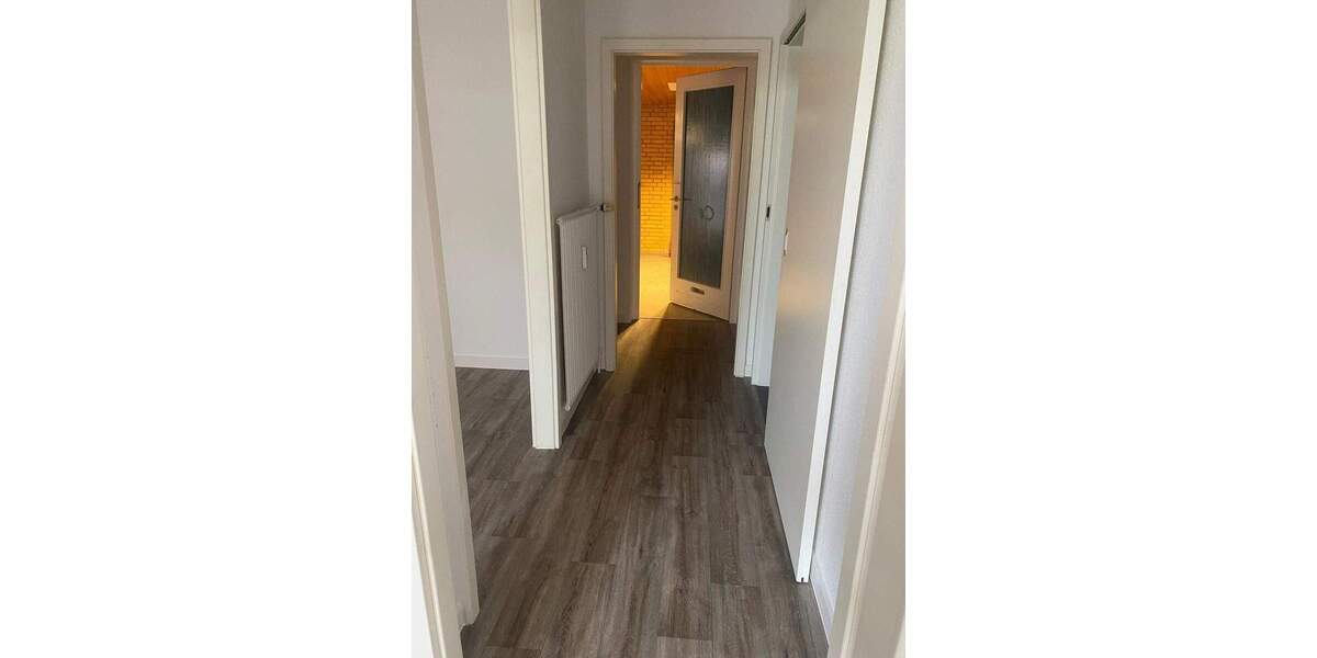 Etagenwohnung Hildesheim Neuhof - 235&euro; | Angebot:24807955