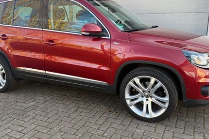 VW Tiguan 171.500 km 12.200 &euro; Braunschweig 38126