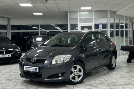 Toyota Auris 128.973 km 7.890 € Goslar 38644