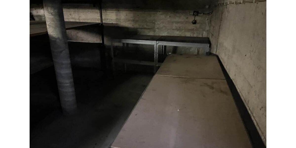 Kfz- Werkstatt, Hobbywerkstatt, Lagerhalle, Halle zimmer