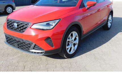 Seat Arona 1.0 FR-Line TSI BMT Navi Klima Alu 9.600 km 17.990 &euro; Vordorf 38533