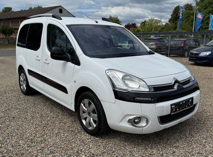 Citroen Berlingo 127.671 km 7.990 € Lengede 38268