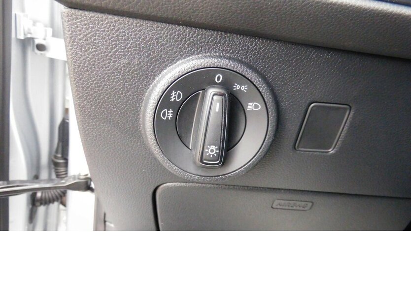Seat Ateca 1.5 Style TSI BMT Navi Klima Alu 31.600 km 21.990 € Vordorf 38533