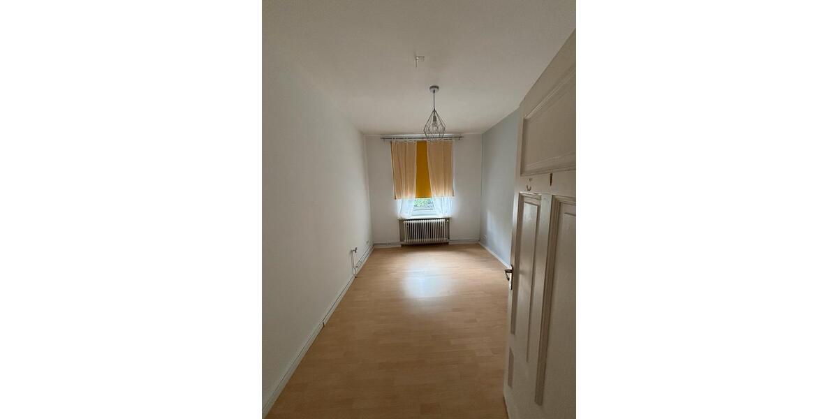 Erdgeschoßwohnung Braunschweig Wabe-Schunter-Beberbach - 5 Zimmer, 135 m&sup2;, 1.695&euro; | Angebot:26189203