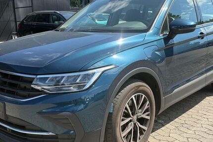 VW Tiguan 139.755 km 17.990 &euro; Braunschweig 38122