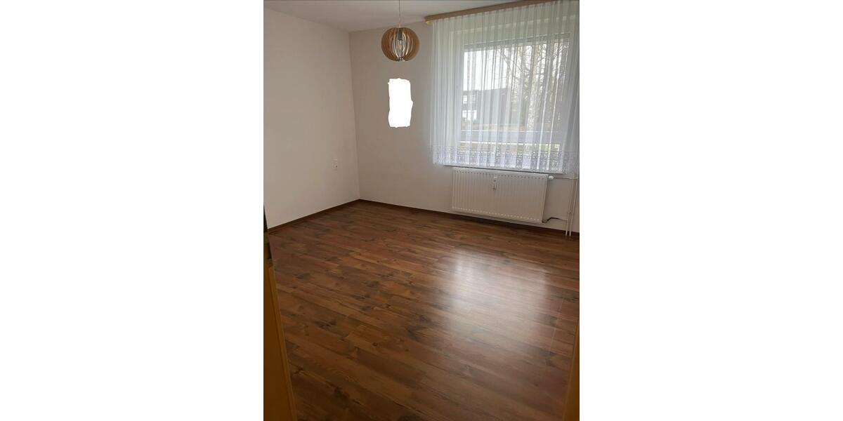 Sonnige, kernsanierte 3-Zimmer-Wohnung mit Balkon am See 3 zimmer