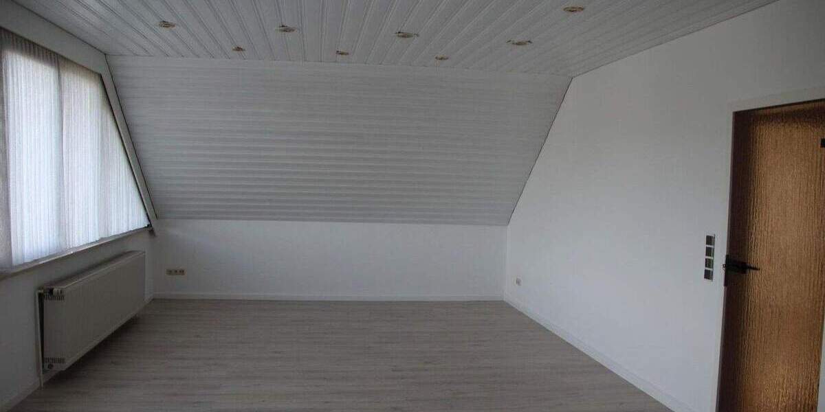 Mehrfamilienhaus, Wohnhaus Goslar Ohlhof - 7 Zimmer, 237 m&sup2;, 399.000&euro; | Angebot:25654161