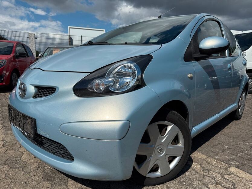 Toyota Aygo (X) 178.000 km 890 € Hildesheim 31137