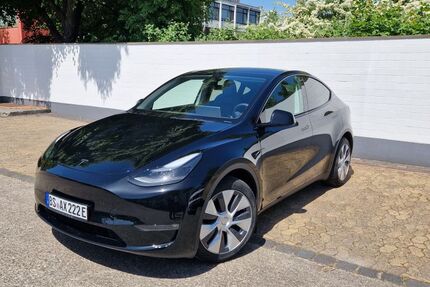 Tesla Model Y 31.500 km 38.700 &euro; Braunschweig 38122