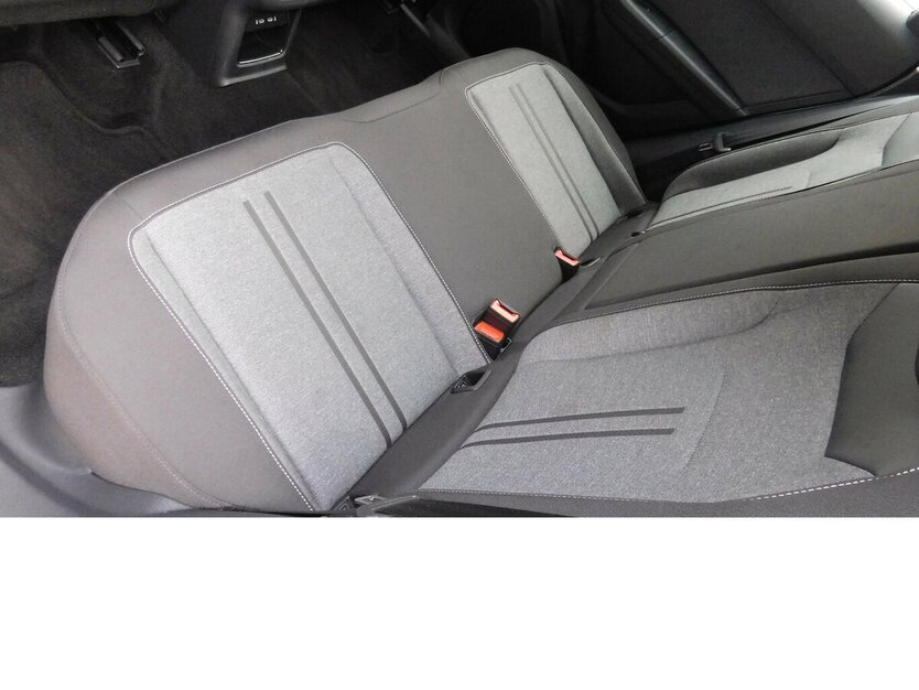 Seat Ateca 1.5 Style TSI BMT Navi Klima Alu 31.600 km 21.990 € Vordorf 38533