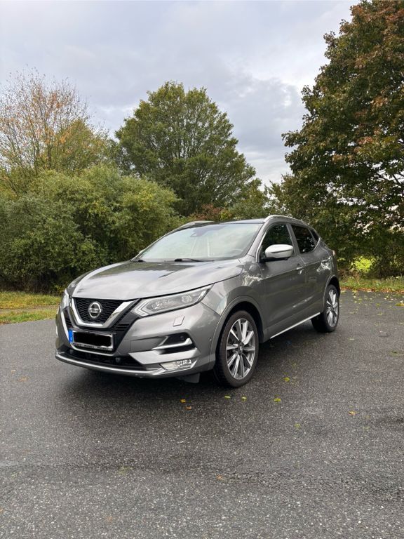 Nissan Qashqai 106.685 km 19.200 € Peine 31226