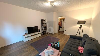 HERZSTÜCK DER STADT: MODERN UND PRAKTISCH 3 zimmer