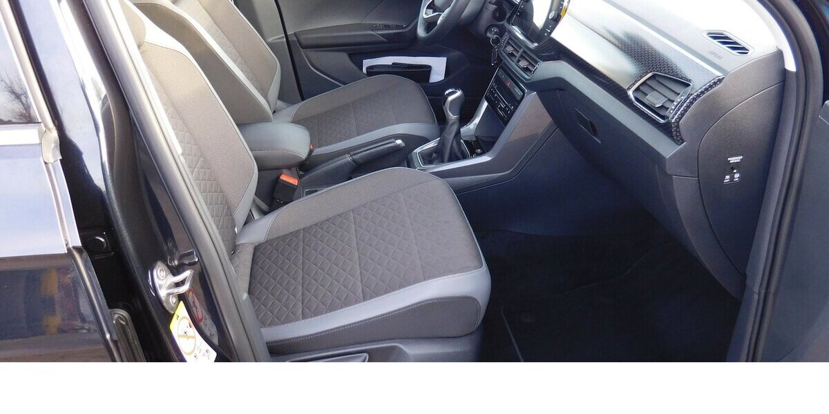 VW T-Cross 1.0 Life BMT TSI Klima Navi 39.500 km 17.690 &euro; Vordorf 38533