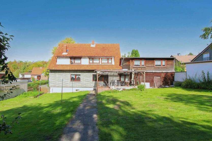 Haus zum Kaufen in Bad Harzburg 105.000 € 154.28 m²