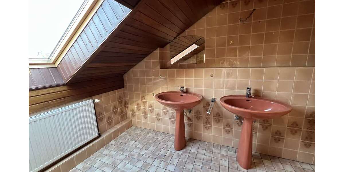 Wohnen und Arbeiten unter einem Dach - Einfamilienhaus Hildesheim Ochtersum | Angebot:23537622