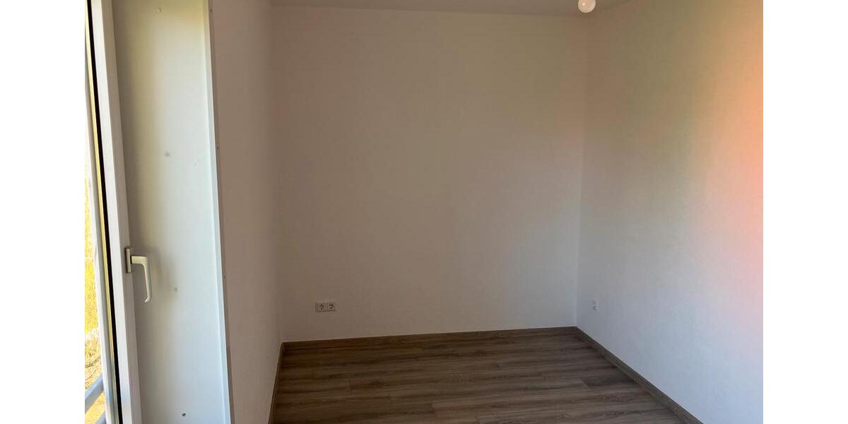 Etagenwohnung Salzgitter - 4 Zimmer, 74 m&sup2;, 446&euro; | Angebot:26249490