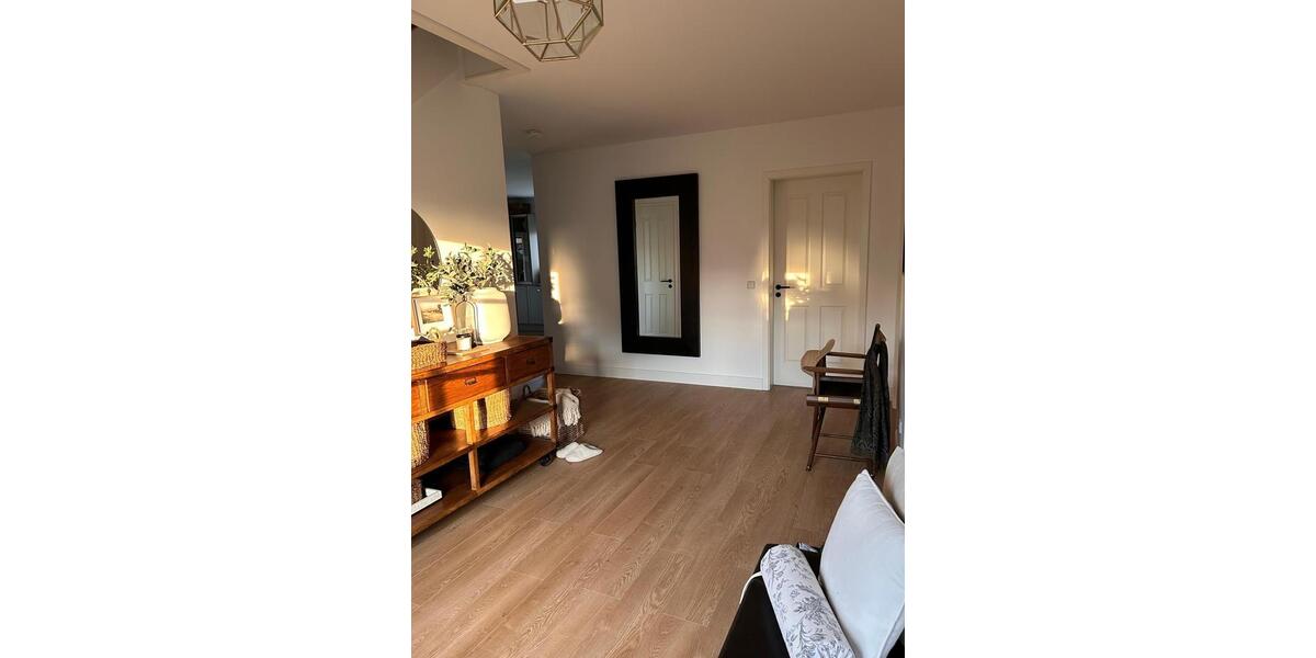 Einfamilienhaus Braunschweig Östliches Ringgebiet - 6.5 Zimmer, 212 m&sup2;, 649.000&euro; | Angebot:27181442