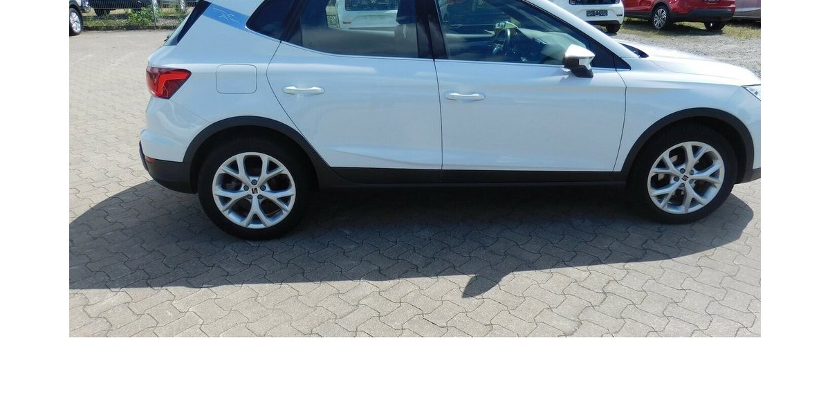 Seat Arona 1.0 FR-Line TSI BMT Navi Klima Alu 30.000 km 16.690 &euro; Vordorf 38533