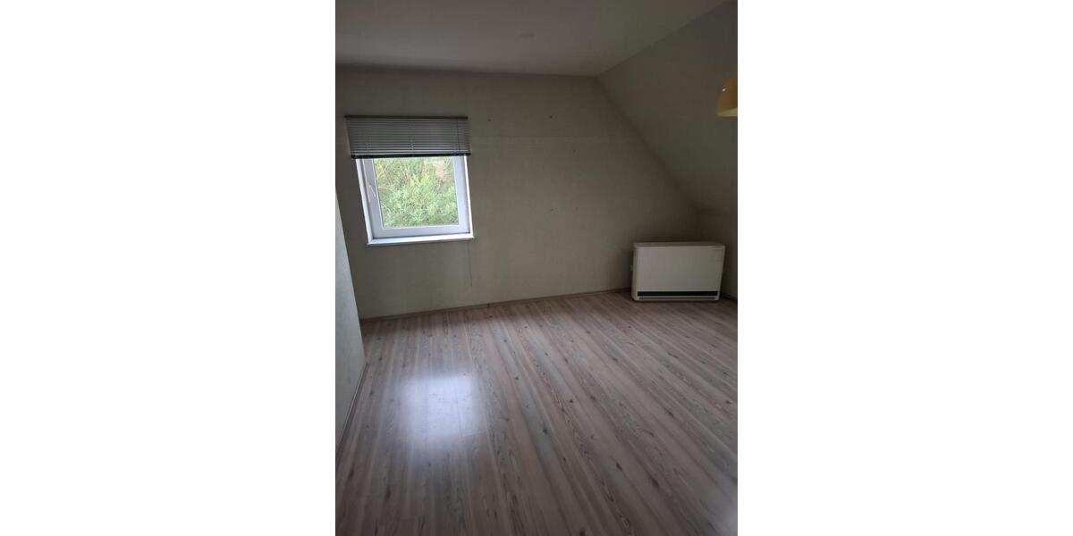 Einfamilienhaus Bockenem - 9 Zimmer, 255 m&sup2;, 146.000&euro; | Angebot:23410111