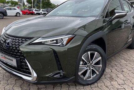 Lexus UX 23.999 km 27.900 &euro; Hildesheim 31137