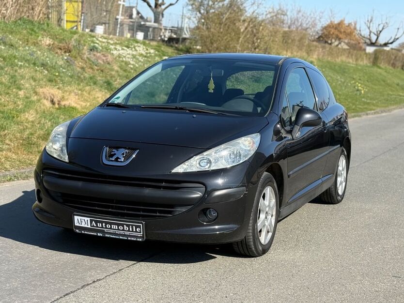 Peugeot 207 204.600 km 1.490 € Hildesheim 31135