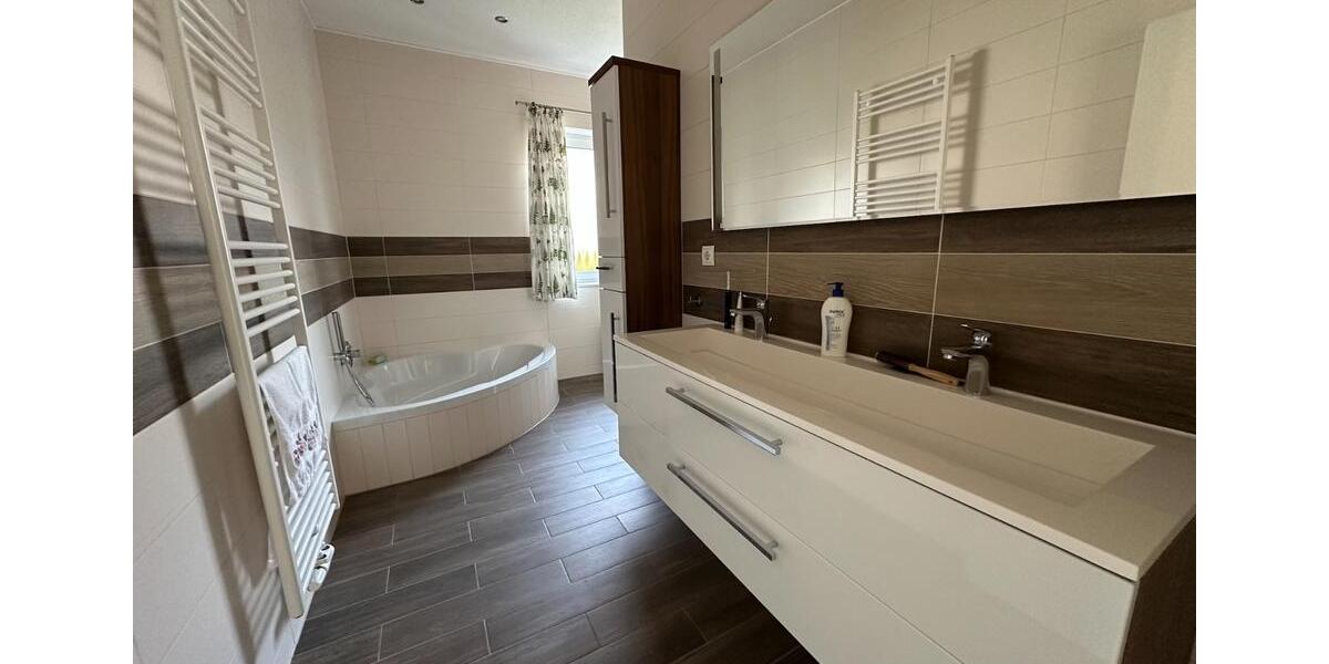 Bungalow Salzgitter Ortschaft Südost - 4 Zimmer, 140 m&sup2;, 449.000&euro; | Angebot:26250178