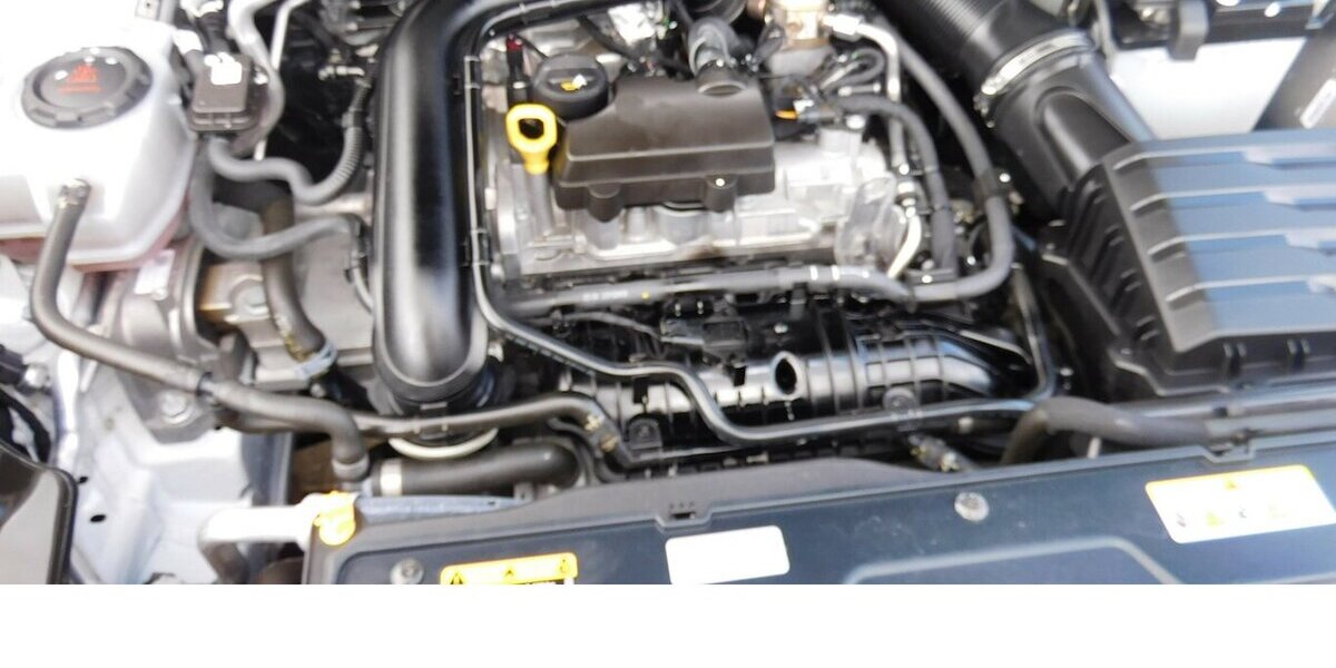 VW T-Cross 1.0 Style TSI BMT Navi Klima 31.800 km 17.390 &euro; Vordorf 38533