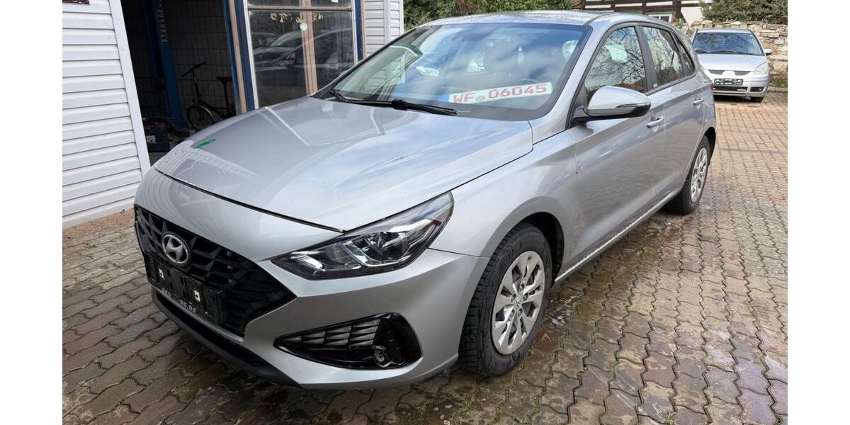 Hyundai i30 158.000 km 9.300 &euro; Wolfenbüttel (Halchter) 38304