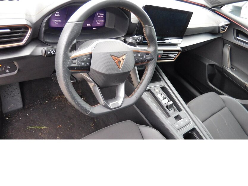 Cupra Formentor 1.5 TSI BMT Klima LED Alu Navi 21.100 km 19.990 € Vordorf 38533