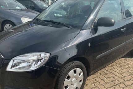 Skoda Fabia 104.963 km 3.999 € Salzgitter 38229