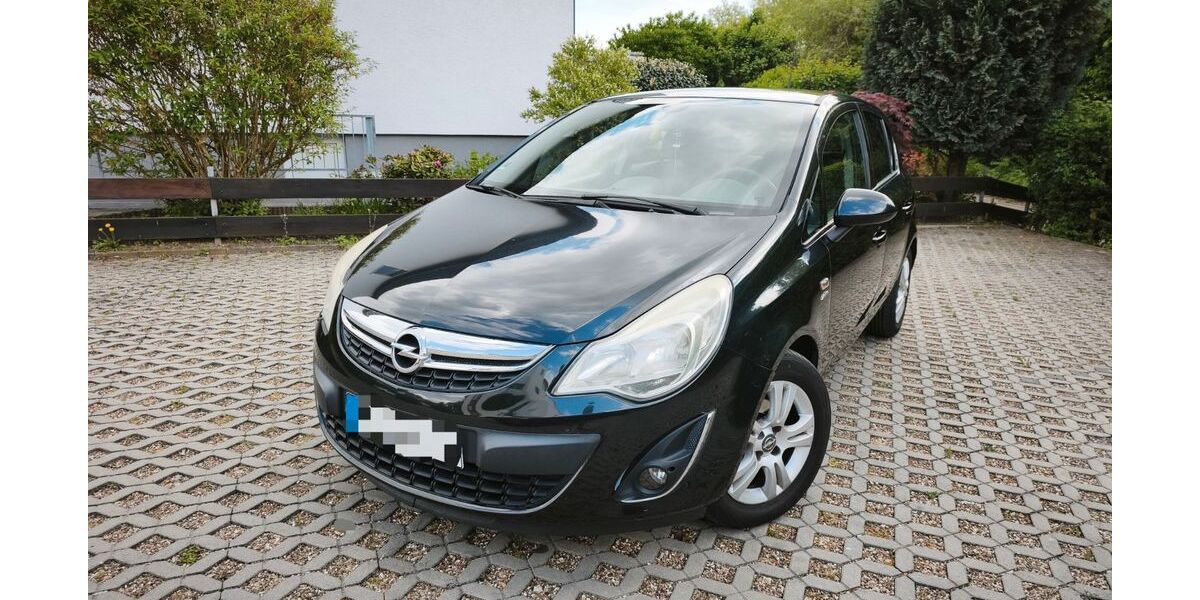 Opel Corsa 215.214 km 2.499 &euro; Hildesheim 31141