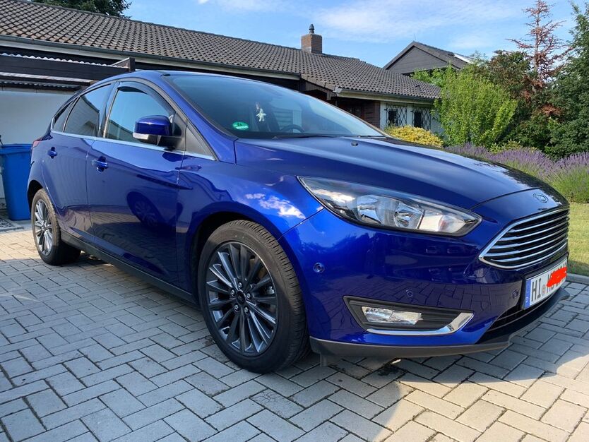 Ford Focus 62.000 km 11.000 € Diekholzen 31199