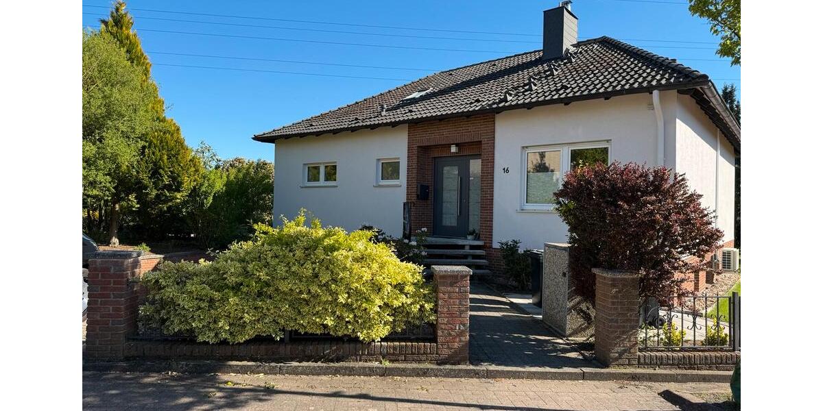 Einfamilienhaus Hildesheim Bockfeld - 5 Zimmer, 165 m&sup2;, 2.200&euro; | Angebot:26406521