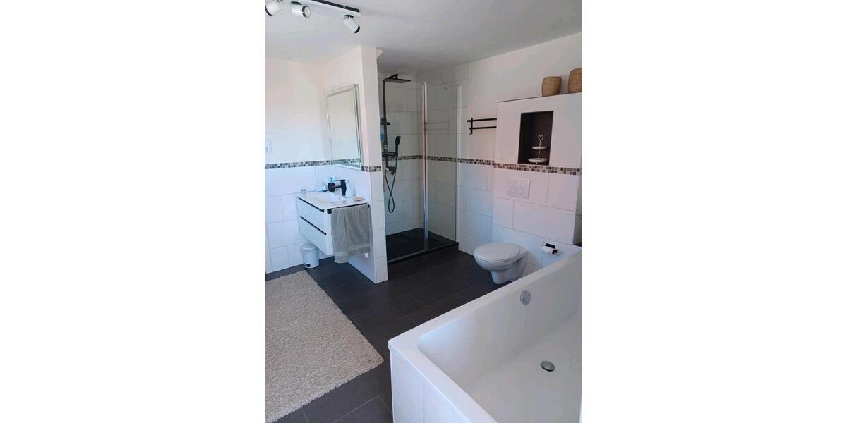 Reihenhaus Bad Salzdetfurth - 4 Zimmer, 151 m&sup2;, 260.000&euro; | Angebot:25722721