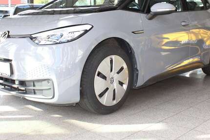 VW ID.3 24.517 km 20.870 &euro; Braunschweig 38112