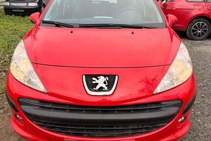 Peugeot 207 110.000 km 3.500 € Adersheim 38304