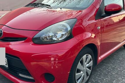 Toyota Aygo (X) 91.500 km 4.500 &euro; Braunschweig 38100